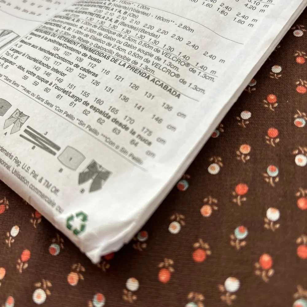 McCall's M7270 Geisha Obi Anime Skirt Kimono Costumes Cosplay Sz 4-12 AX5 UNCUT - Picture 6 of 6